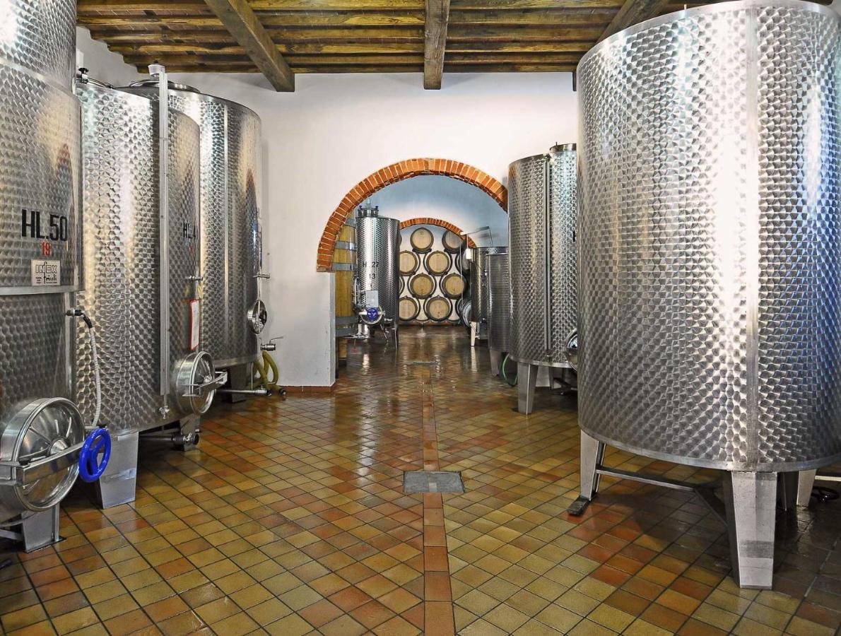 La Torre Wine Resort Montecarlo Buitenkant foto